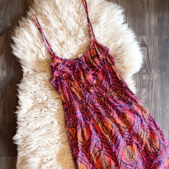 Red Camel Knee Length Sundress - Picture 5 of 8